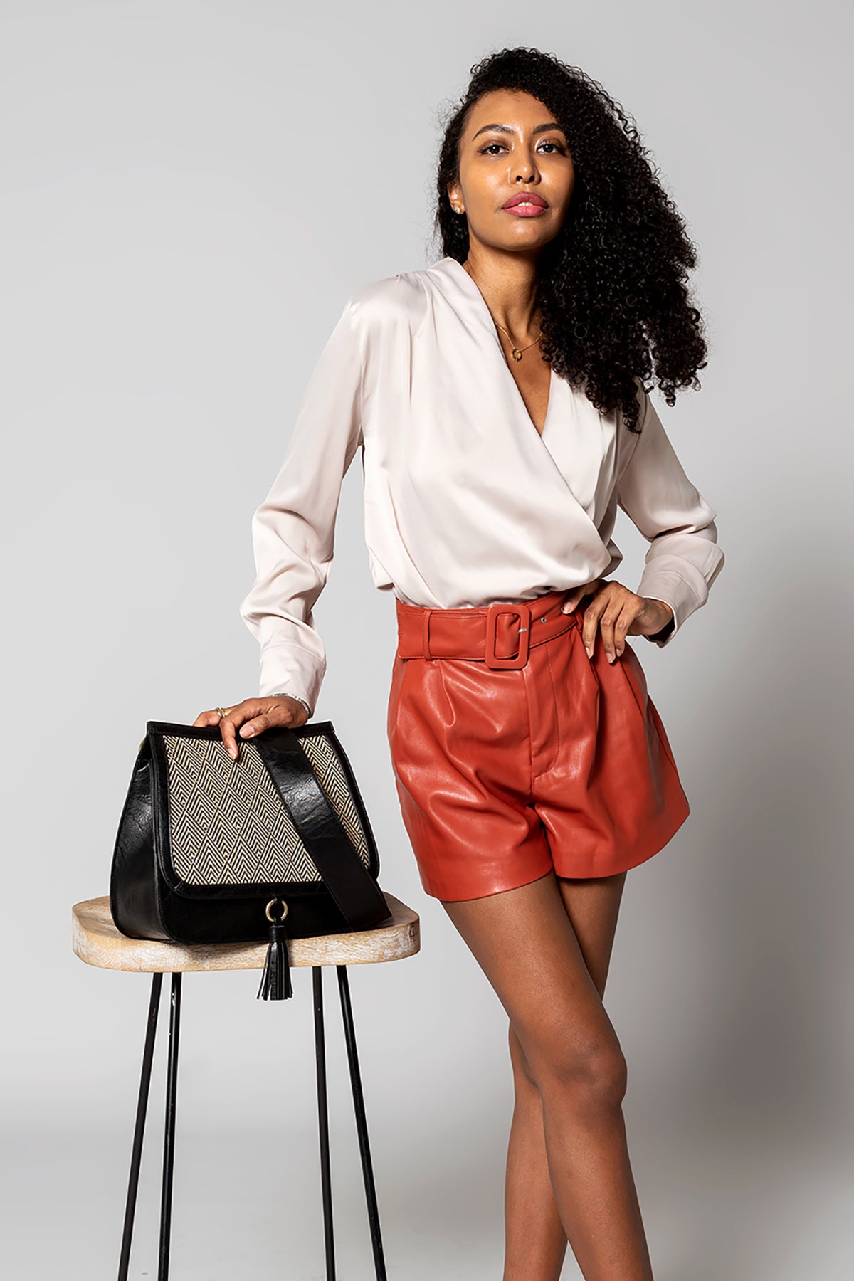 Bailey Vegan Contrast Crossbody - Jen & Co. vegan handbag