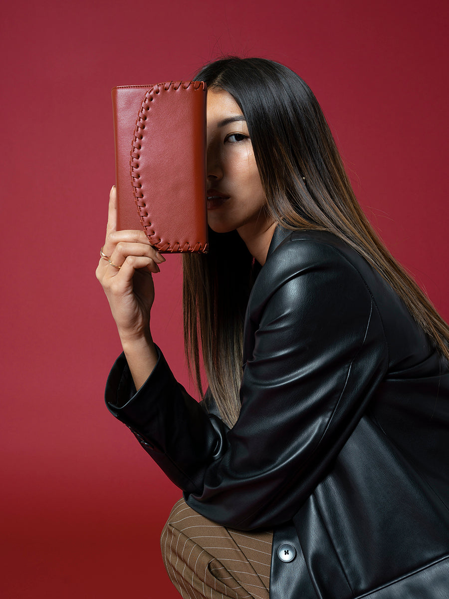 Kyle Vegan Crossbody/Wallet - Jen & Co. vegan handbag